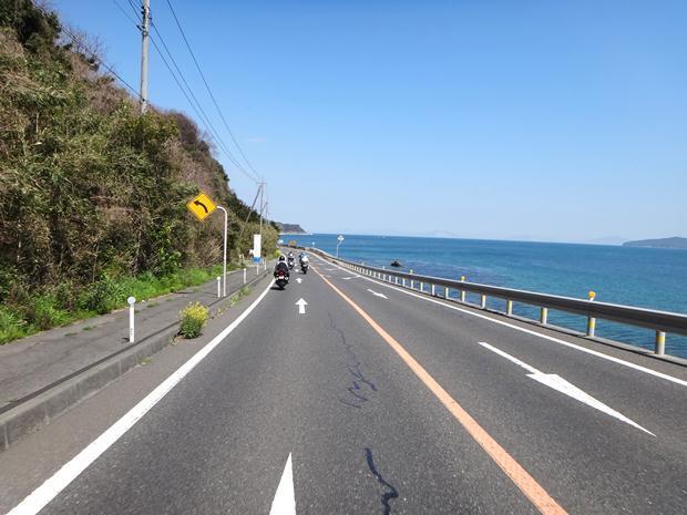 10　今日の瀬戸内海は青い.JPG