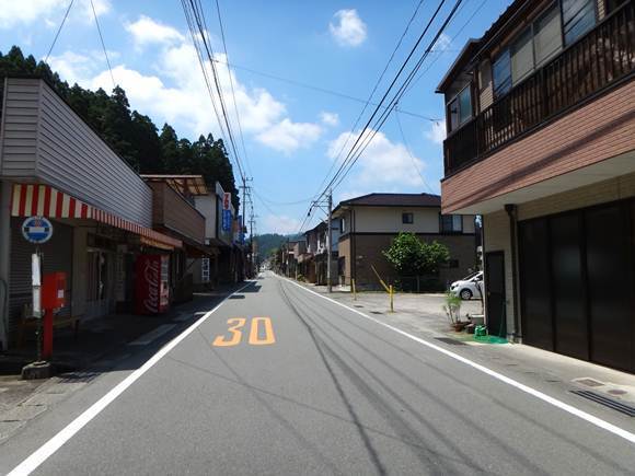 12　小さな町.JPG