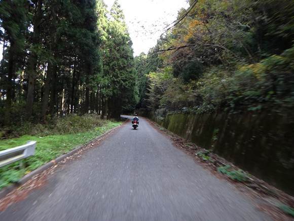 13　県道２５号線越え.JPG