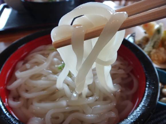 15　材料はジャガイモなんだよ.JPG