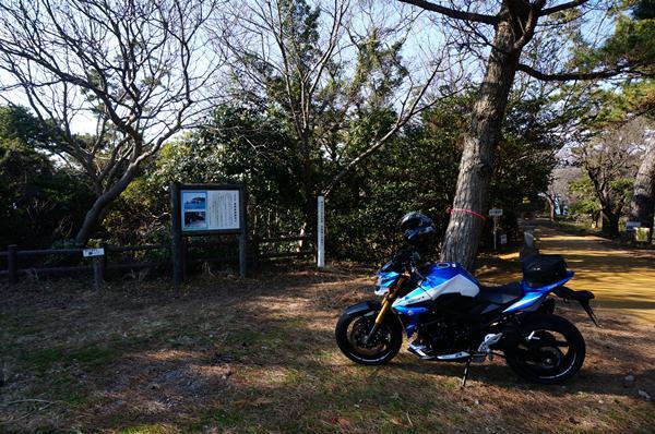 17　バイクなので近くまでお邪魔.JPG