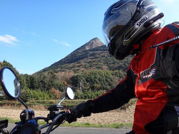 18　とんがり山と.JPG