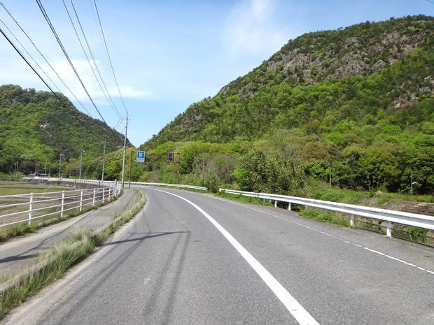 20　山肌が広島らしい.JPG