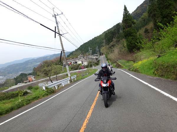 20　登りは遅くてすまんなぁ.JPG