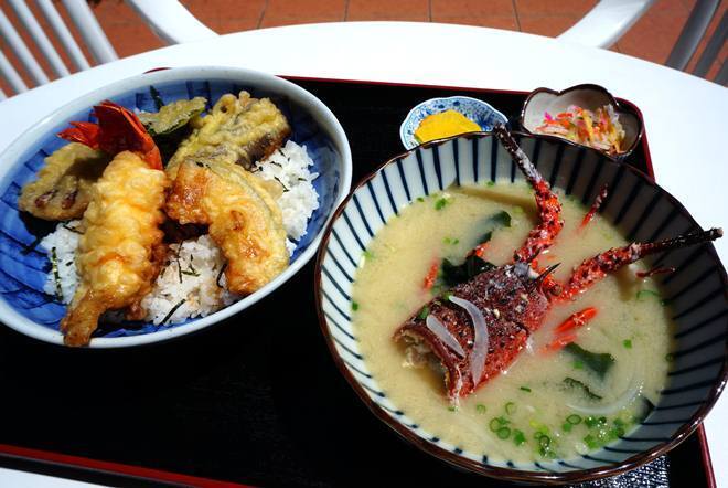 24　巨大なエビ天.JPG
