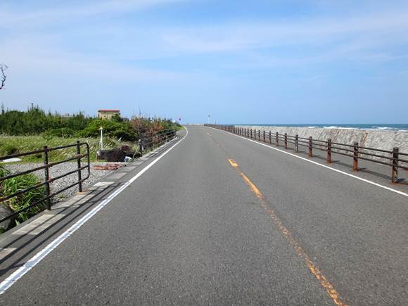 26　海沿いの道.JPG