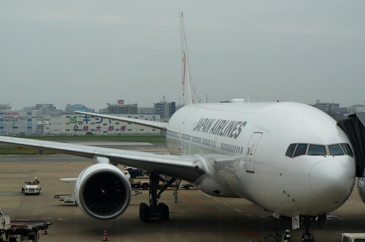 2　やっぱり飛行機は速い.JPG