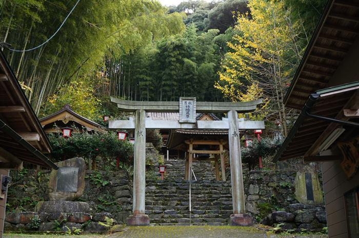 39　神社なのかお寺なのか.JPG