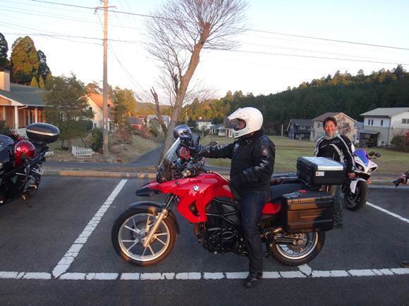 40　車を追いかけて帰りました.JPG