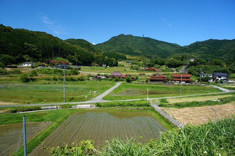 42　明るい農村.JPG