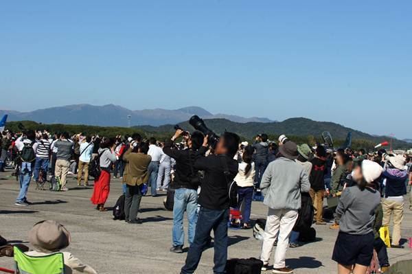 45　空に飽きたら地上も楽しい.JPG