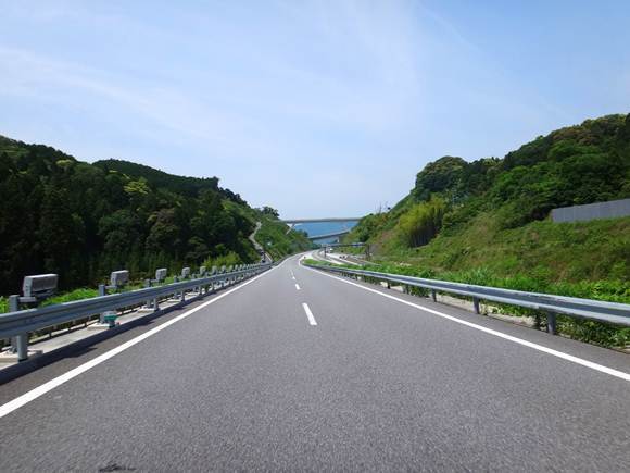 6　やっと緑が多くなって来た.JPG