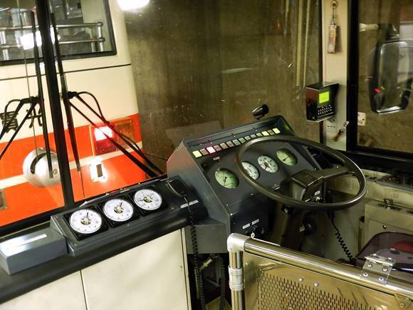 7　法律的には電車扱い.JPG