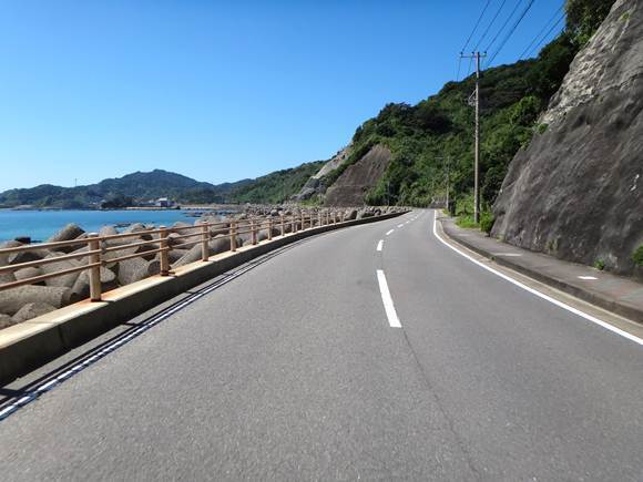 8　バイクで走ってください.JPG