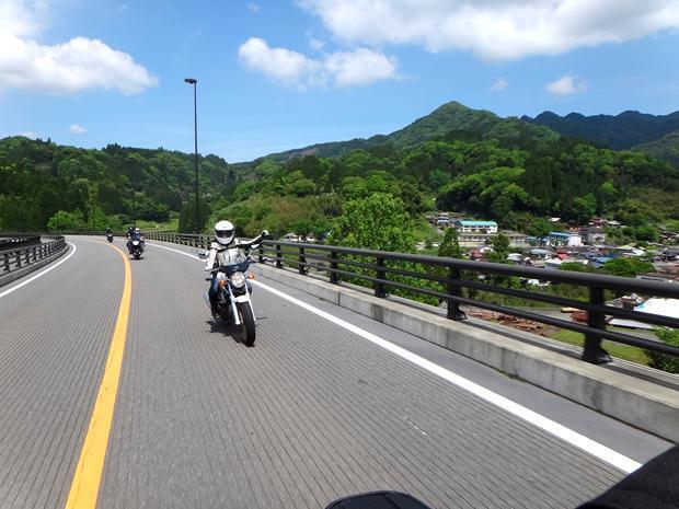 9　高千穂らしい山に変貌.JPG